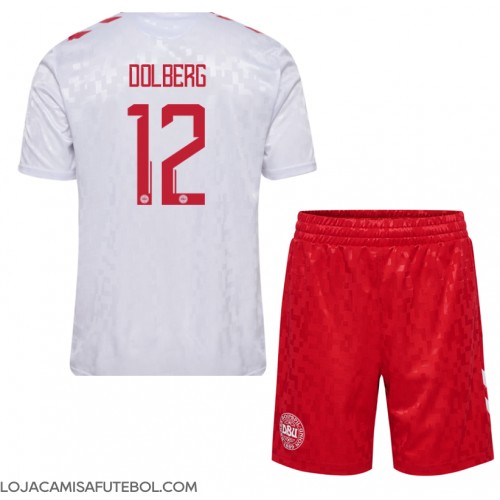 Camisa de Futebol Dinamarca Kasper Dolberg #12 Equipamento Secundário Infantil Europeu 2024 Manga Curta (+ Calças curtas)